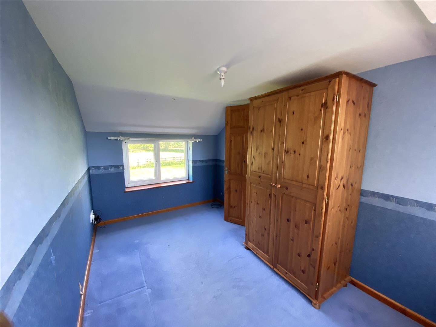 ANOTHER ROOM ASPECT